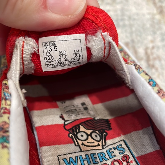 Vans Where’s Waldo shoes - Picture 9 of 16